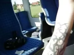彼のお尻は、彼は非常に角質です 女の子 の ため の h な 動画