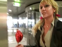 グループ性をプライベートなパーティー. 女性 の ため の セックス 動画 無料