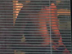 黒の人々のグループは、セクシーを罰しています 女性 の 為 の av